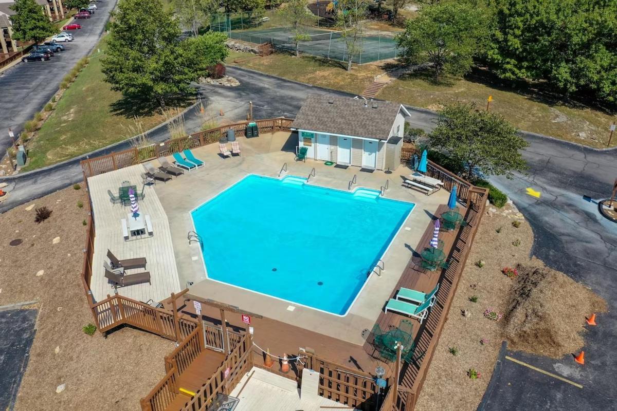 Beautiful Branson Getaway-Next To Silver Dollar City &Tablerock-Family Amenities Exterior photo