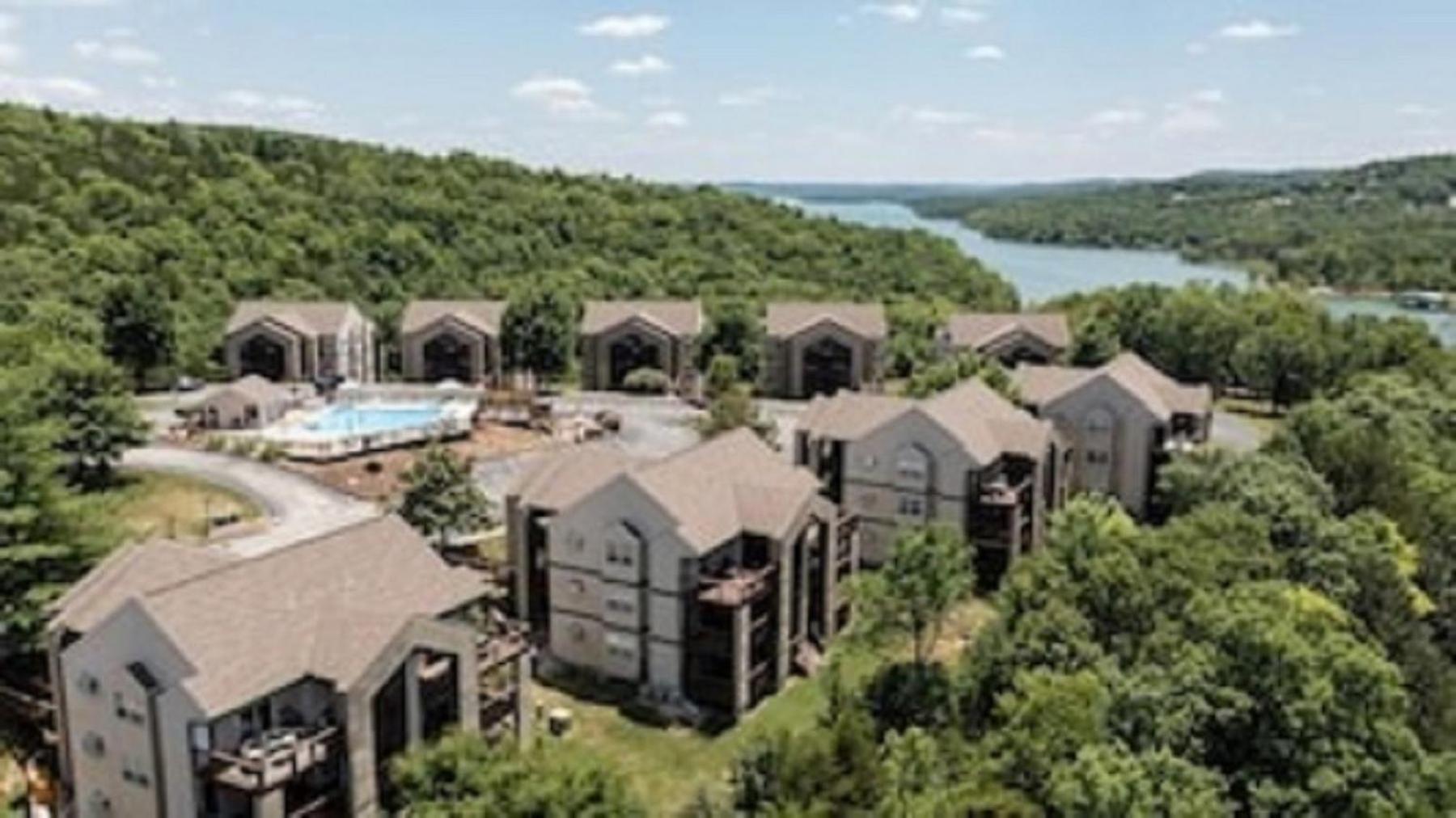 Beautiful Branson Getaway-Next To Silver Dollar City &Tablerock-Family Amenities Exterior photo
